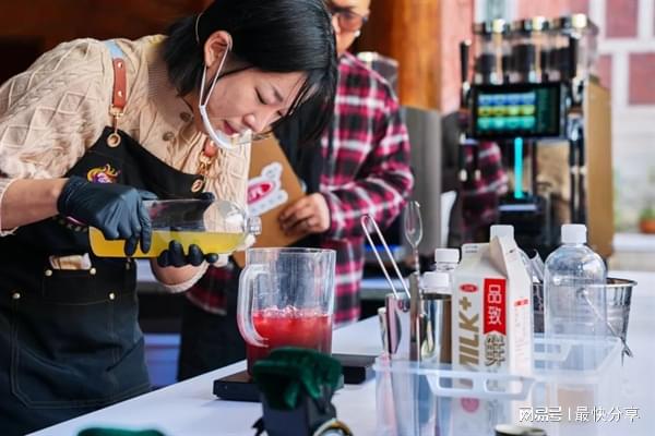 第十二届上海国际潮流饮品创意制作大赛麻将胡了网址咖博士商用全自动咖啡机助(图3)