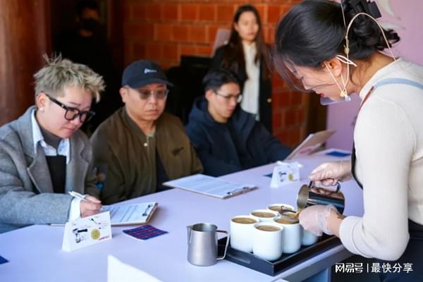 第十二届上海国际潮流饮品创意制作大赛麻将胡了网址咖博士商用全自动咖啡机助(图7)
